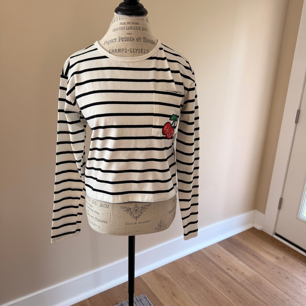 Madden Girl Women's Black/White Stripes Sequined Cherry Long Sleeve‎ Size M